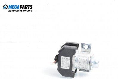 Battery overload relay for Volkswagen Phaeton Sedan (04.2002 - 03.2016) 3.2 V6, № 3D0 919 083
