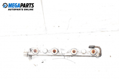 Fuel rail for Ford Galaxy Minivan I (03.1995 - 05.2006) 2.3 16V, 140 hp