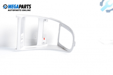 Consola centrală for Peugeot 307 Station Wagon (03.2002 - 12.2009)