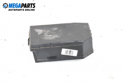 Filtergehäuse for Hyundai Tucson SUV I (06.2004 - 11.2010) 2.0 4WD