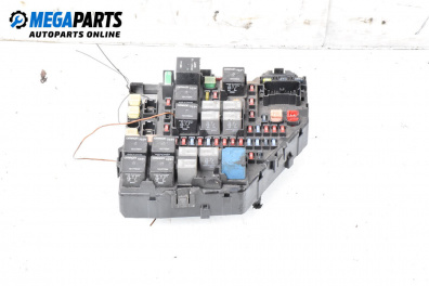 Fuse box for Cadillac CTS Sedan I (03.2002 - 12.2007) 3.2, 218 hp