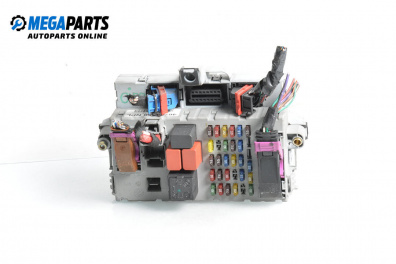 Sicherungskasten for Fiat Punto Hatchback II (09.1999 - 07.2012) 1.2 16V 80 (188.233, .235, .253, .255, .333, .353, .639...), 80 hp