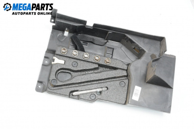 Werkzeughalterung for Mercedes-Benz C-Class Estate (S203) (03.2001 - 08.2007)
