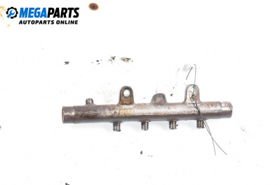 Rampă combustibil for Mercedes-Benz C-Class Estate (S203) (03.2001 - 08.2007) C 200 Kompressor (203.242), 163 hp