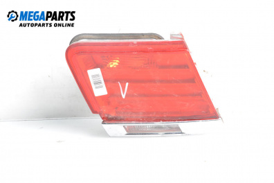 Innere bremsleuchte for BMW 7 Series F02 (02.2008 - 12.2015), sedan, position: links