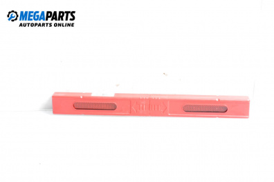 Triunghi reflectorizant for Audi A4 Sedan B8 (11.2007 - 12.2015)