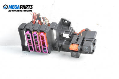 Fuse box for Audi A4 Sedan B8 (11.2007 - 12.2015) 2.0 TDI, 143 hp