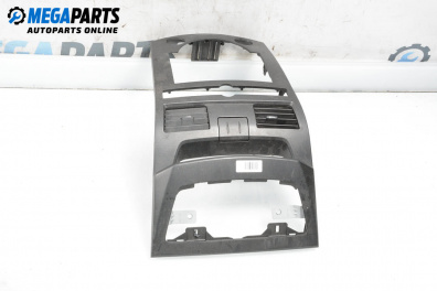 Central console for SsangYong Rexton SUV I (04.2002 - 07.2012)