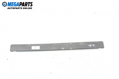 Interieur-leiste for SsangYong Rexton SUV I (04.2002 - 07.2012), 5 türen, suv