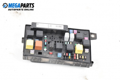 Fuse box for Opel Astra H Estate (08.2004 - 05.2014) 1.9 CDTI, 100 hp