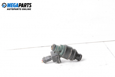 Duza benzină for Volvo V40 Estate (07.1995 - 06.2004) 2.0, 136 hp