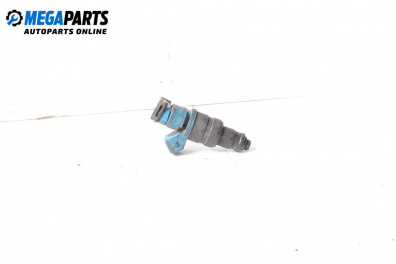 Duza benzină for Volkswagen Passat III Variant B5 (05.1997 - 12.2001) 1.6, 101 hp