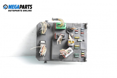 Fuse box for Peugeot 407 Sedan (02.2004 - 12.2011) 2.0 HDi 135, 136 hp