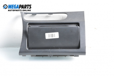 Scrumieră for Mazda 6 Sedan I (06.2002 - 12.2008)