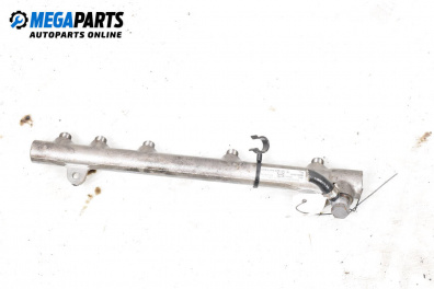 Rampă combustibil for Mercedes-Benz C-Class Sedan (W204) (01.2007 - 01.2014) C 220 CDI (204.008), 170 hp