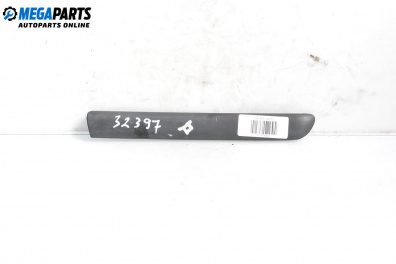 Material profilat for BMW 3 Series E46 Sedan (02.1998 - 04.2005), sedan, position: dreapta