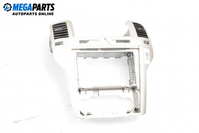 Central console for Opel Zafira B Minivan (07.2005 - 14.2015)