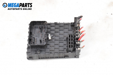 Tablou cu siguranțe for Volkswagen Passat V Variant B6 (08.2005 - 11.2011) 2.0 FSI, 150 hp