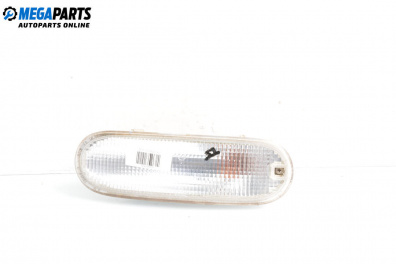 Semnalizator for Volkswagen New Beetle Hatchback (01.1998 - 09.2010), hatchback, position: dreapta