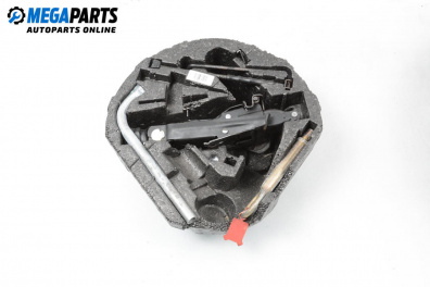 Werkzeugset for Volkswagen New Beetle Hatchback (01.1998 - 09.2010)