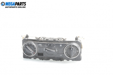 Panou aer condiționat for Mercedes-Benz B-Class Hatchback I (03.2005 - 11.2011)