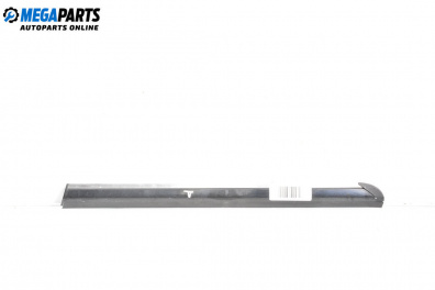 Material profilat for Mercedes-Benz B-Class Hatchback I (03.2005 - 11.2011), hatchback, position: dreapta