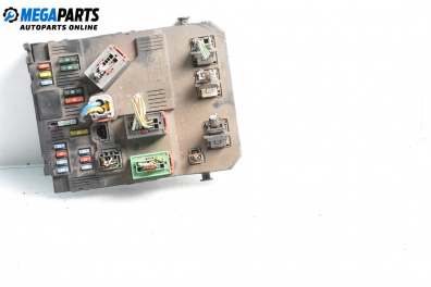 Fuse box for Citroen C3 Hatchback I (02.2002 - 11.2009) 1.4 i, 73 hp