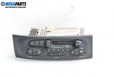 Casetofon auto for Renault Megane Scenic (10.1996 - 12.2001)