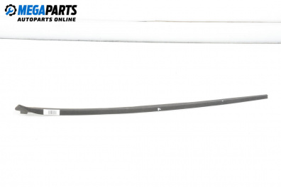 Windscreen moulding for Volkswagen Golf V Hatchback (10.2003 - 02.2009), hatchback, position: front