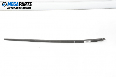 Windscreen moulding for Volkswagen Golf V Hatchback (10.2003 - 02.2009), hatchback, position: front