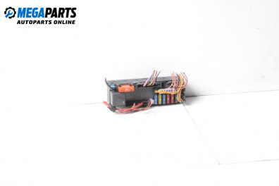 Fuse box for Mercedes-Benz E-Class Sedan (W210) (06.1995 - 08.2003) E 200 (210.035), 136 hp