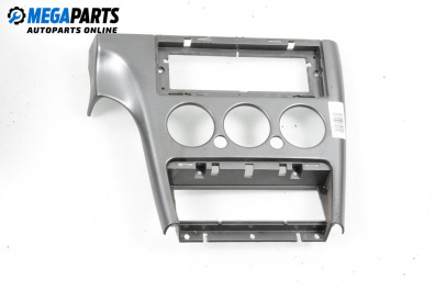 Consola centrală for Citroen Xsara Break (10.1997 - 03.2010)