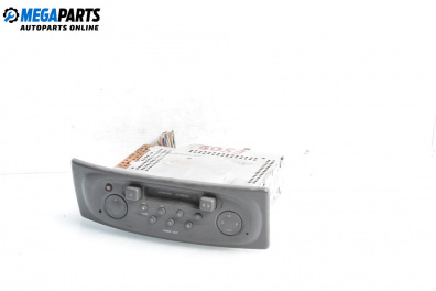 Casetofon auto for Renault Scenic I Minivan (09.1999 - 07.2010)