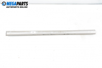 Prag exterior for Mercedes-Benz C-Class Sedan (W202) (03.1993 - 05.2000), 5 uși, sedan, position: dreapta