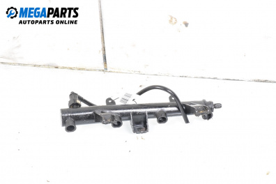 Fuel rail for Citroen C3 Hatchback I (02.2002 - 11.2009) 1.1 i, 60 hp
