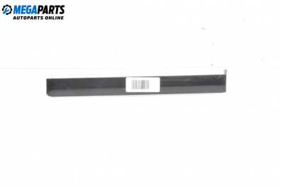 Material profilat interior for Volkswagen Sharan Minivan I (05.1995 - 03.2010), 5 uși, monovolum