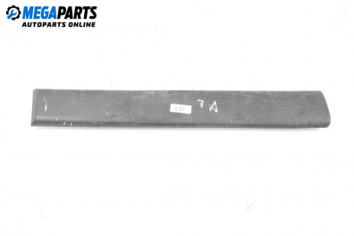 Material profilat exterior for Peugeot Partner Combispace (05.1996 - 12.2015), monovolum, position: din spate