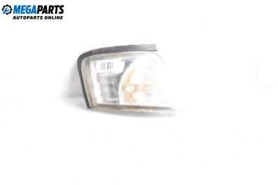 Semnalizator for Nissan Primera Hatchback II (06.1996 - 07.2002), hatchback, position: dreapta