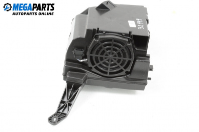 Subwoofer for Skoda Superb III Combi (03.2015 - ...)