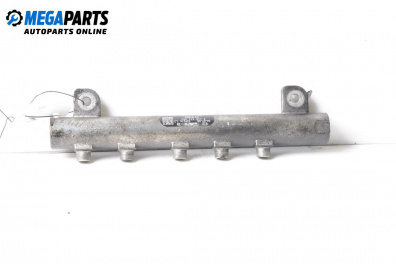 Rampă combustibil for Alfa Romeo 147 Hatchback (10.2000 - 12.2010) 1.9 JTD (937AXD1A), 115 hp, № Bosch 0445214053