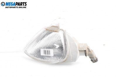 Semnalizator for Renault Laguna I Hatchback (11.1993 - 08.2002), hatchback, position: stânga