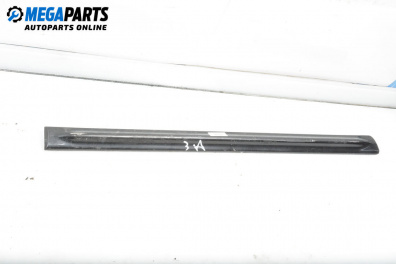 Material profilat for Dodge Caravan Minivan III (01.1995 - 03.2001), monovolum, position: dreaptă - spate