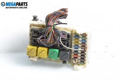 Tablou cu siguranțe for Ford Mondeo I Hatchback (02.1993 - 08.1996) 1.8 i 16V, 112 hp