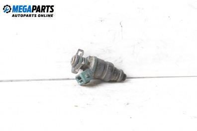 Gasoline fuel injector for Seat Toledo II Sedan (10.1998 - 05.2006) 1.6, 100 hp