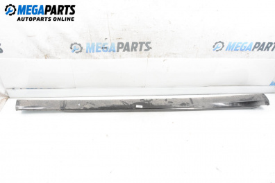 Prag exterior for Mercedes-Benz CLS-Class Sedan (C219) (10.2004 - 02.2011), 5 uși, sedan, position: dreapta