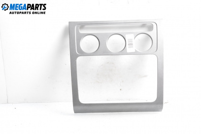 Central console for Volkswagen Touran Minivan I (02.2003 - 05.2010)