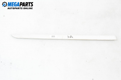 Exterior moulding for Volkswagen Touran Minivan I (02.2003 - 05.2010), minivan, position: rear