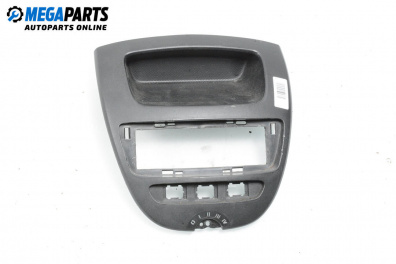 Consola centrală for Citroen C1 Hatchback (06.2005 - 06.2014)