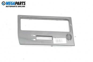 Consola centrală for Citroen Xsara Break (10.1997 - 03.2010)