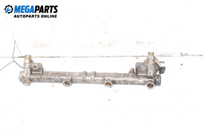 Rampă combustibil for Opel Vectra B Sedan (09.1995 - 04.2002) 1.8 i 16V, 116 hp